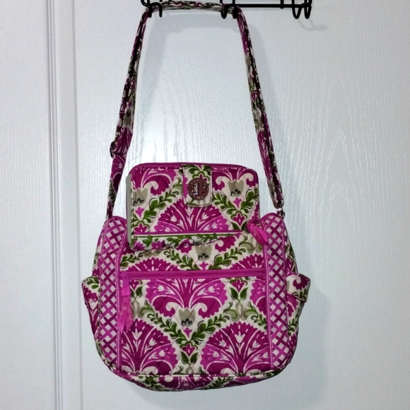 Vera Bradley Handbags - Great price! 🎉New and very nice! Vera Bradley set purse and wallet ♥️💜💚